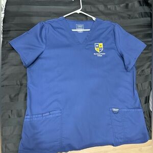 2XL navy blue scrub top + pants (RGVCOLLEGE)